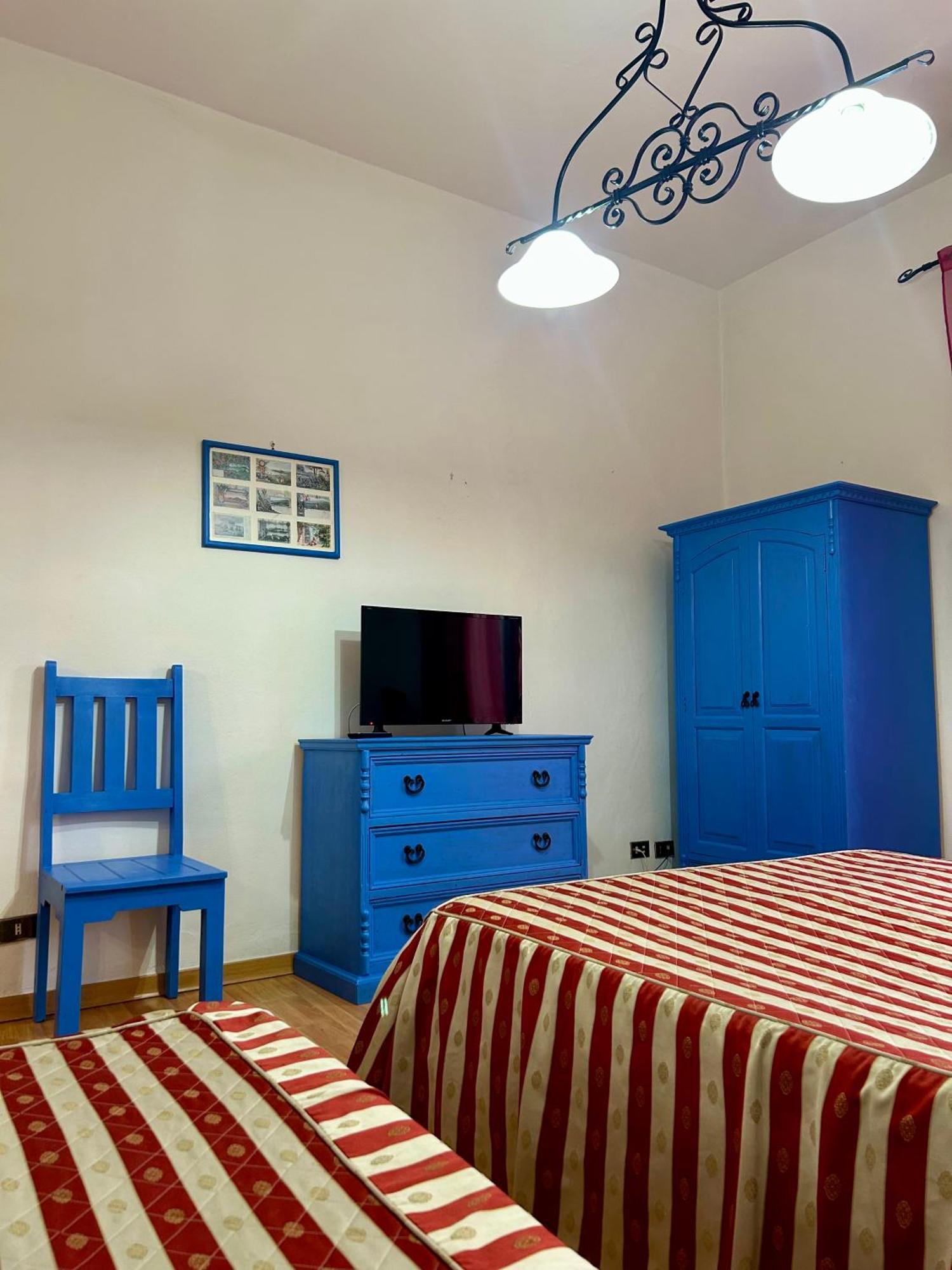 Holiday House Ginevra Formia Bagian luar foto